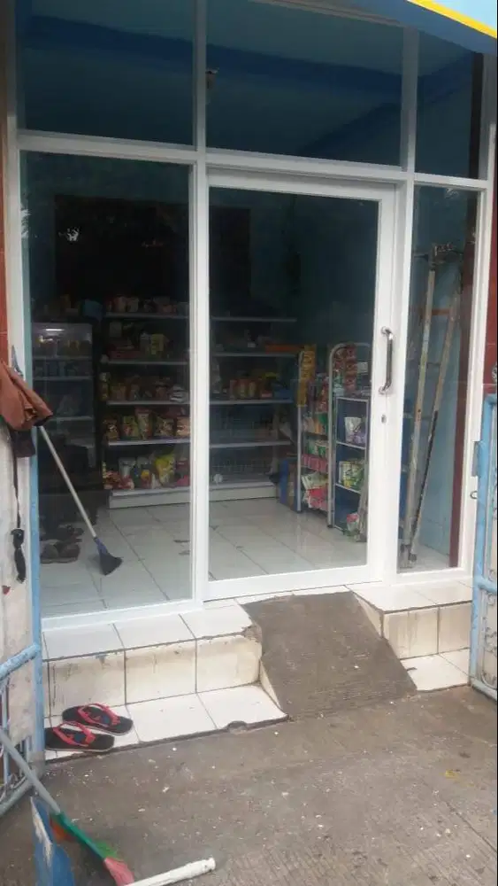 Partisi - Plafon PVC / Gypsum + Kusen Aluminium + PVC-LIS MOULDING-WPC