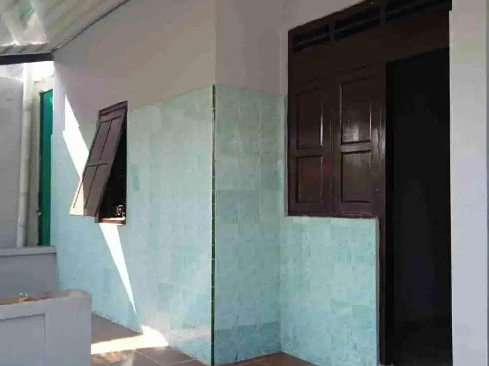 Di sewakan blakang RS Muwardi dkt ke UNS