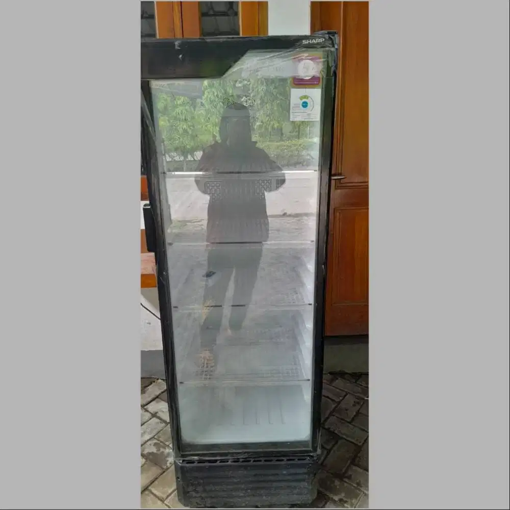 DiJual Kulkas SHARP Showcase 4 rak (Bekas)