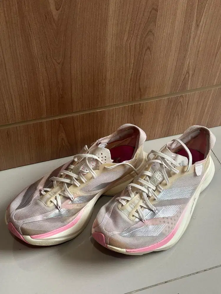 Sepatu Lari Adidas Adios Pro 3
