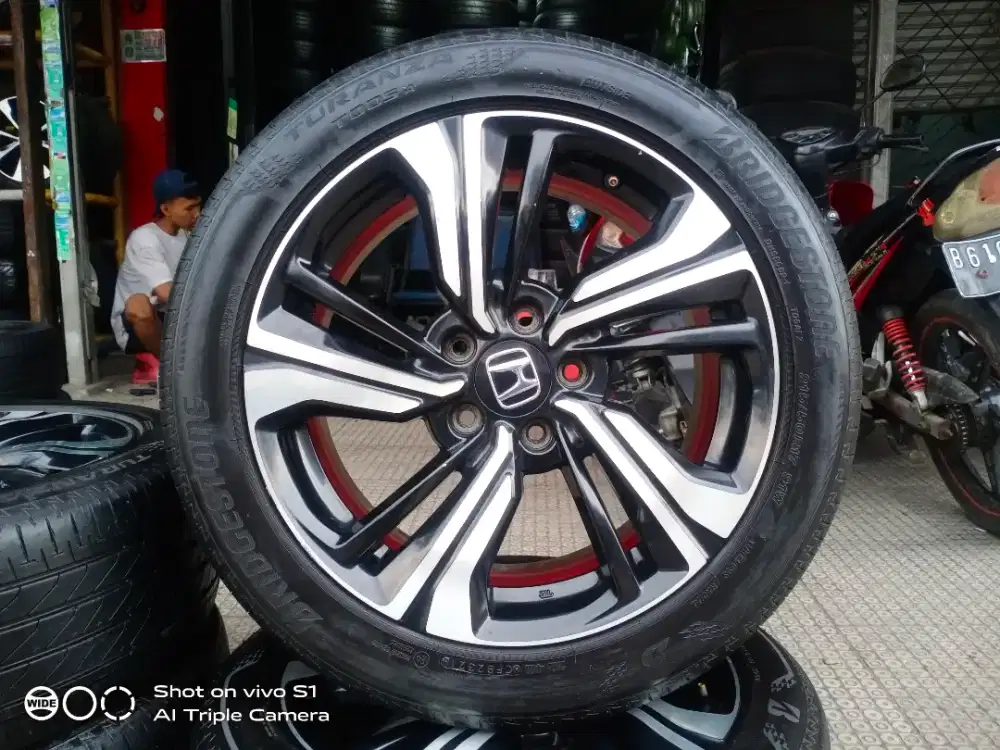 Velg oem Hinda civic Turbo R17 5x114 untuk cev brv innova dll