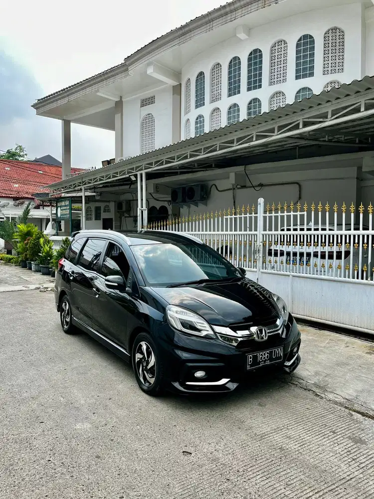 Honda Mobilio 2015 Bensin