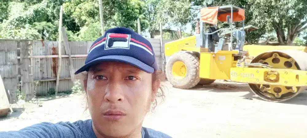 Lama nganggur.. Lagi cari pekerjaan sebagai sopir pribadi