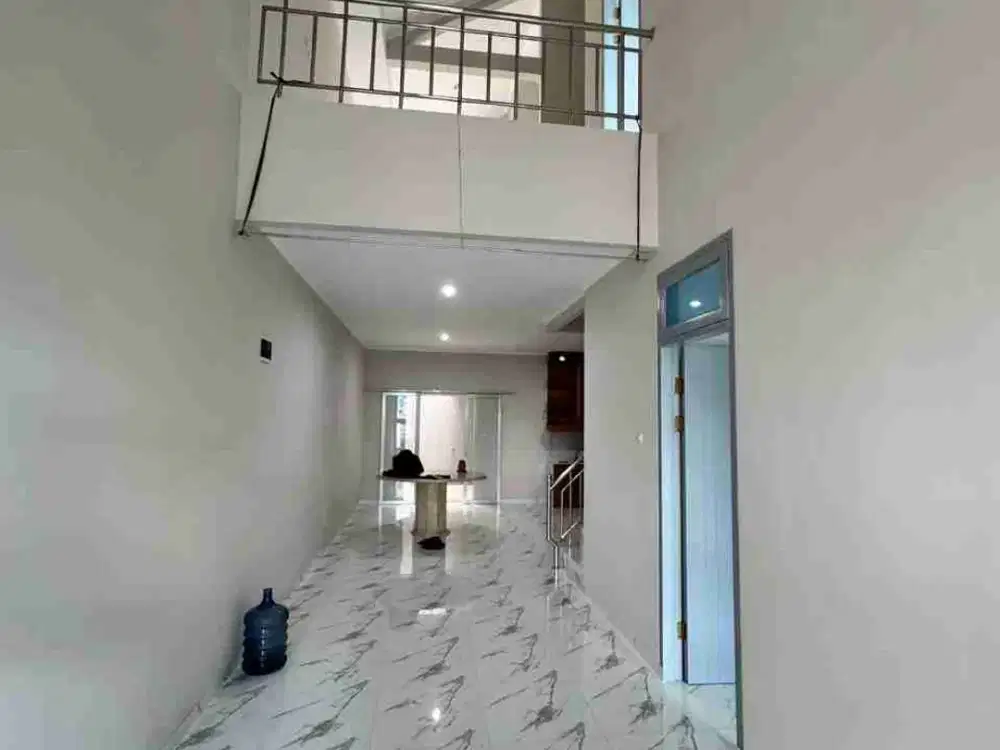 Dijual Rumah Full Renov Double High Ceiling di Citra 1 Jakarta Barat