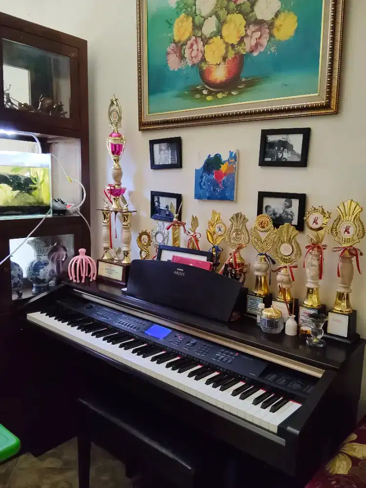 Yamaha Arius YDP V240