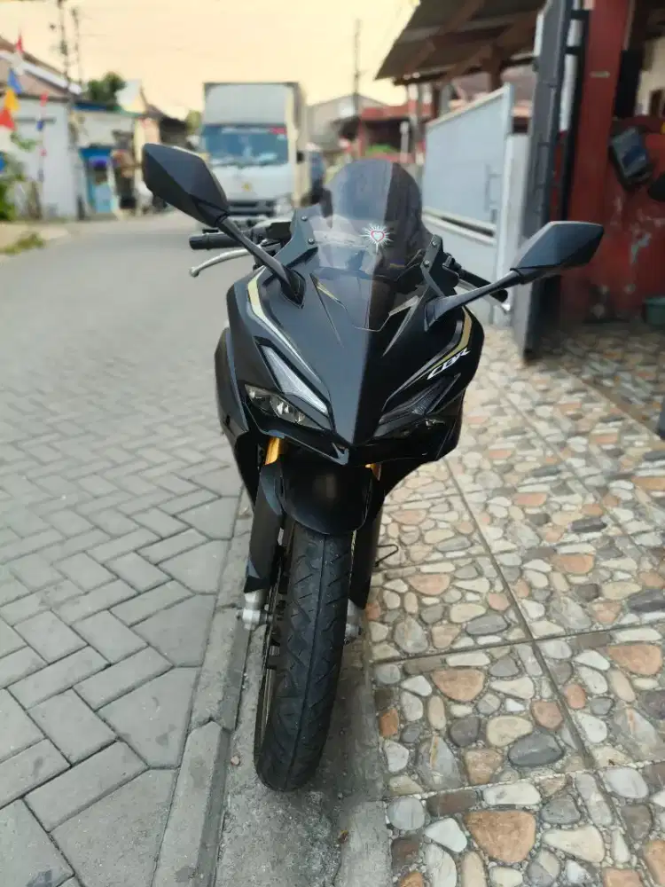 Honda CBR R 150 new