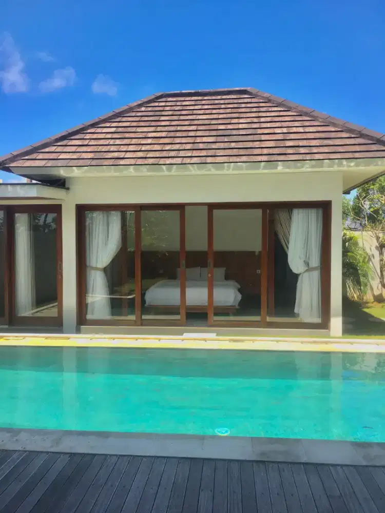 Jual villa 3 lantai ocean view di Nusa Dua Bali