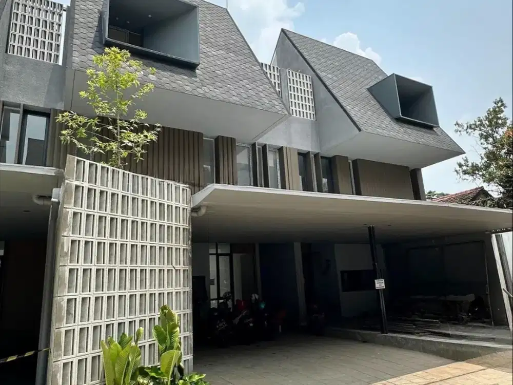 Rumah Dijual Cilandak, Pondok Labu Dekat Toll, Townhouse - Akses Jalan besar