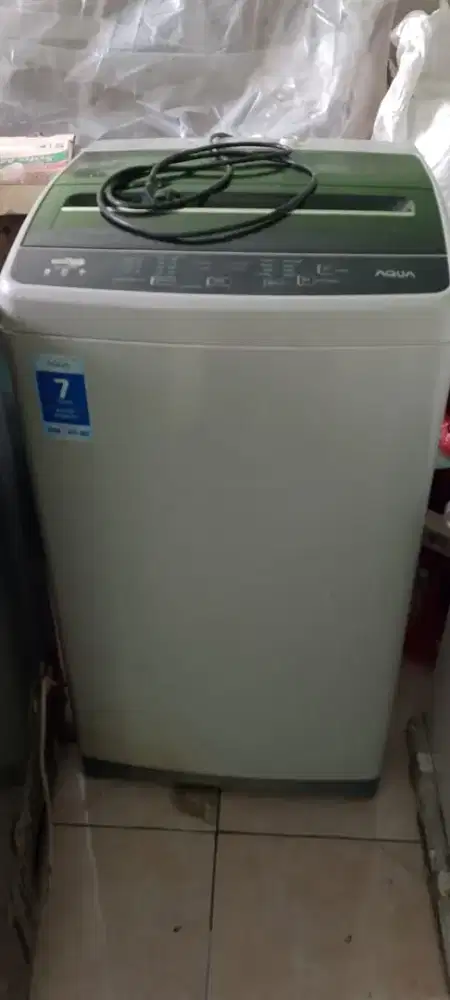 Mesin Cuci 1 Tabung Top Loading Aqua AQW 77D