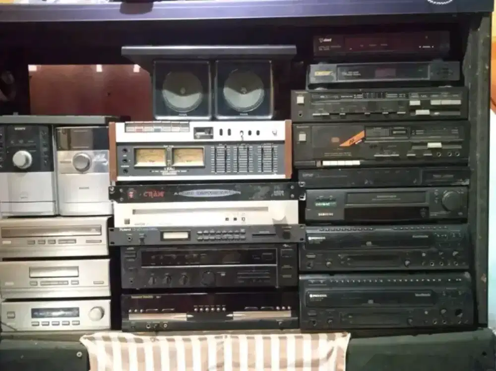 Di beli elektronik audio dan lain nya
