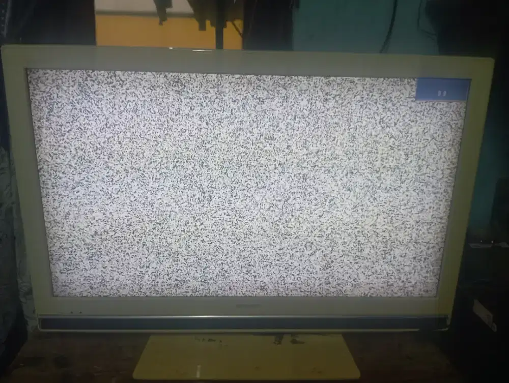 Tv LCD Sharp 40in siaran Analog normal