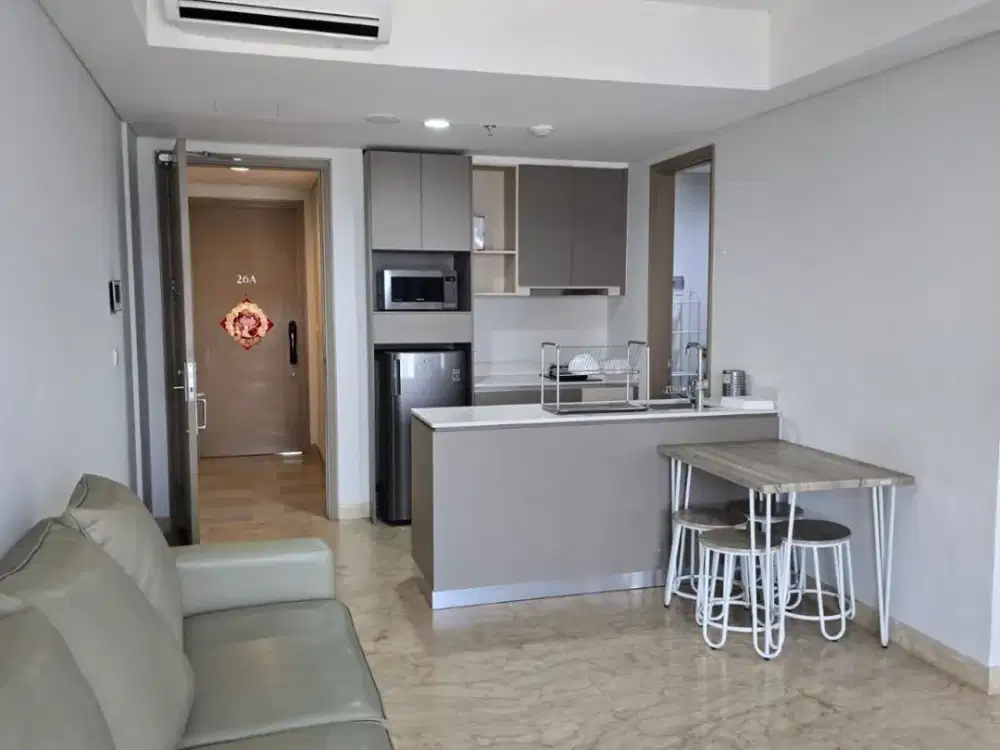 Di Sewakan Apartemen Gold Coast 2 Br Furnish