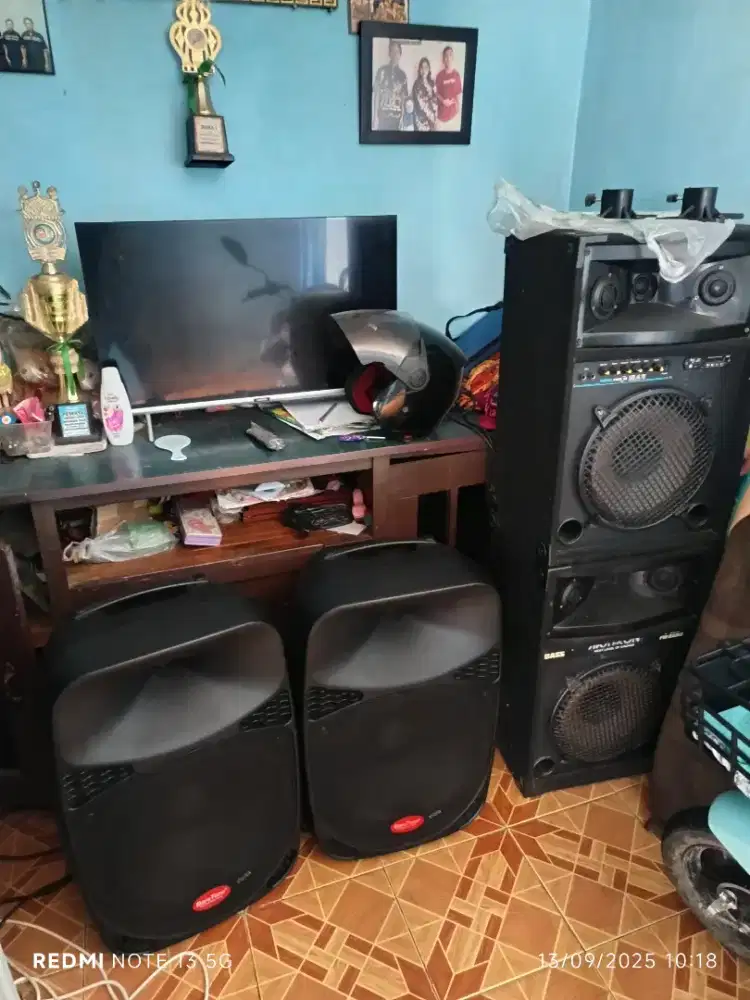 Salon system bluetooth