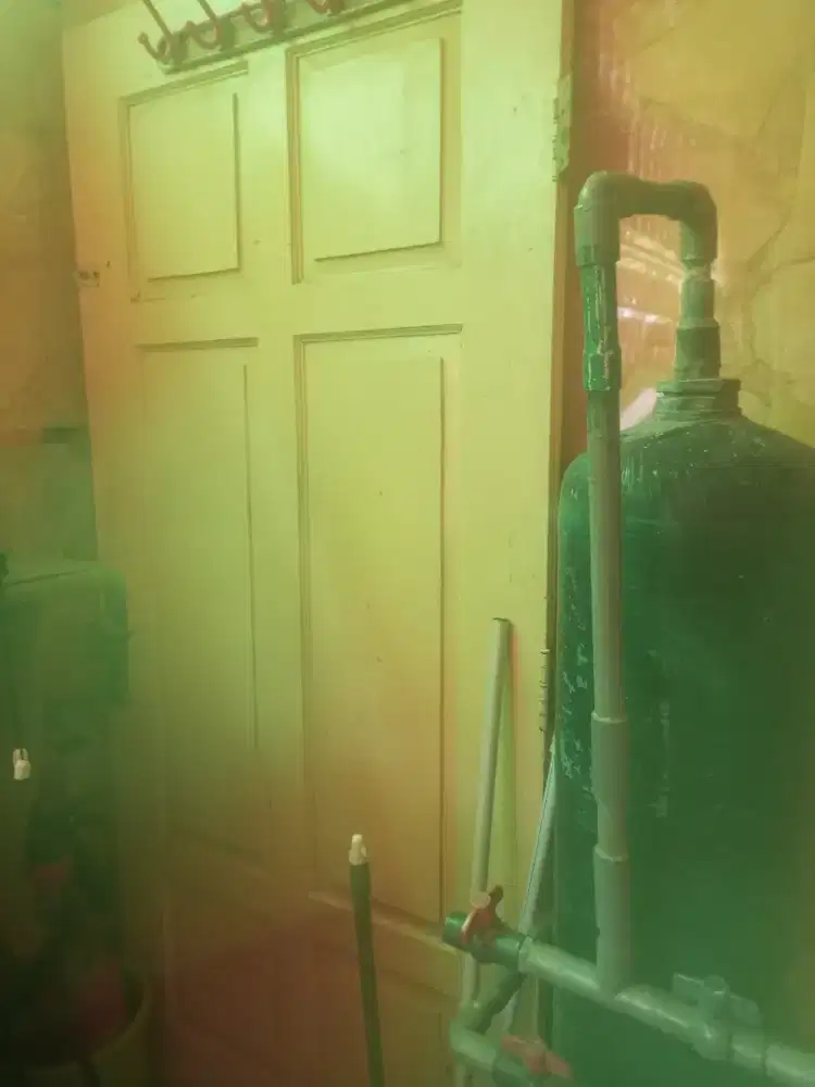 PINTU RUMAH ATAU KAMAR. JATI