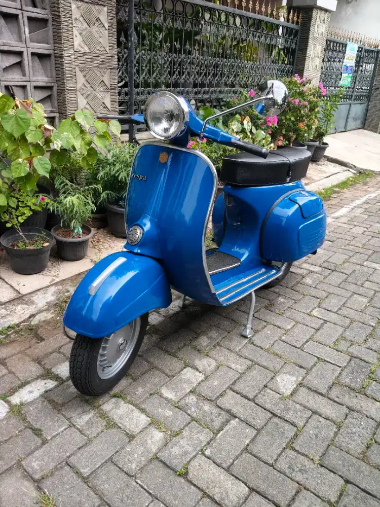 Vespa Sprint Bagol 1974 Otentik 01 02 Asli Biru