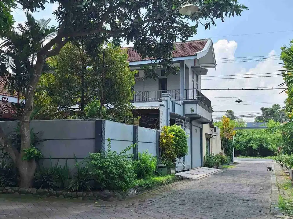 Rumah Tanah Luas Daerah Pakem Jember