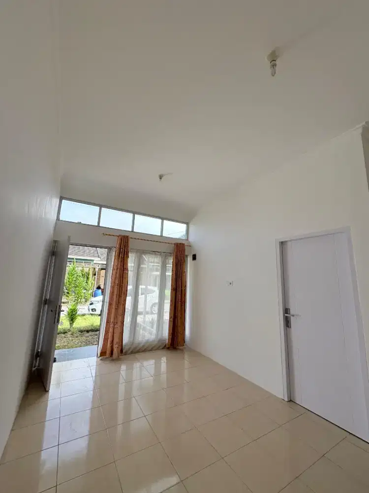 Rumah siap disewakan opi 2 topaz residence Jakabaring  Palembang