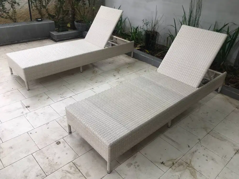 PIK RS02 KURSI PANTAI KOLAM RENANG ROTAN SINTETIS JAKARTA