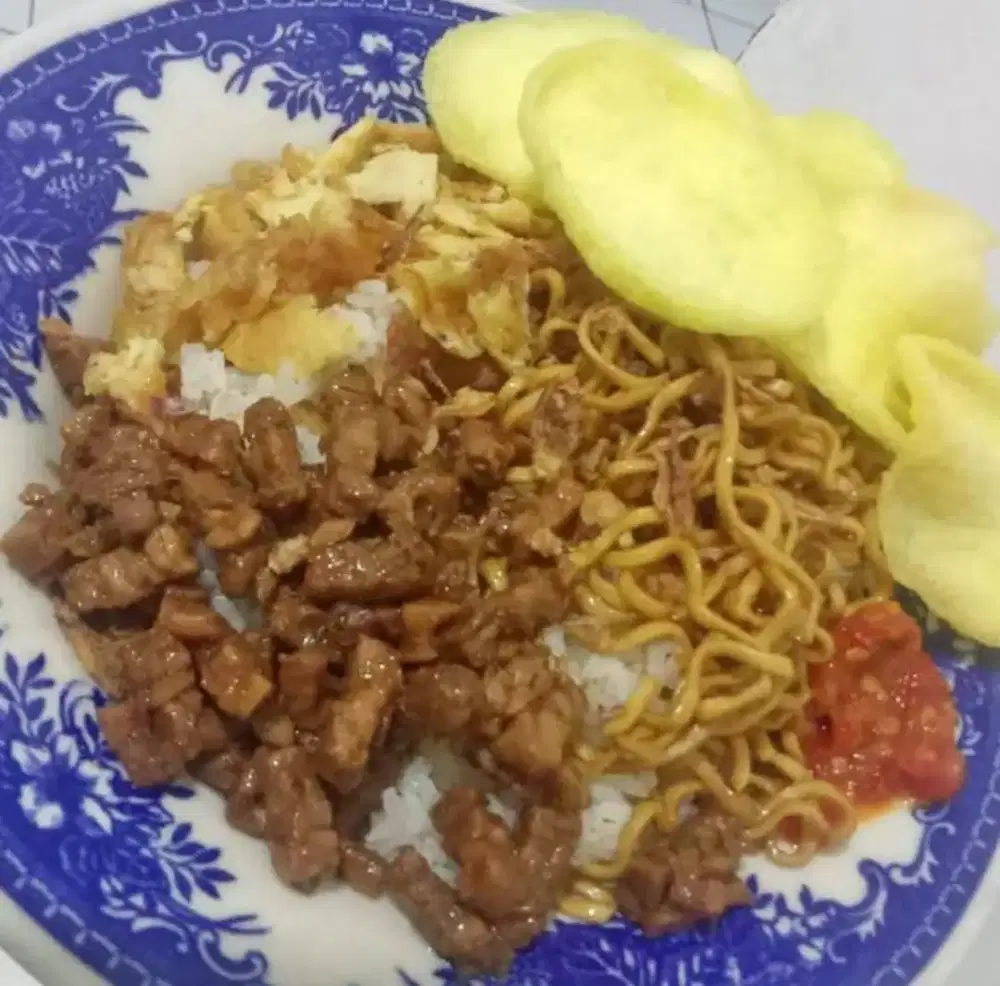 JUAL NASI UDUK PAGI