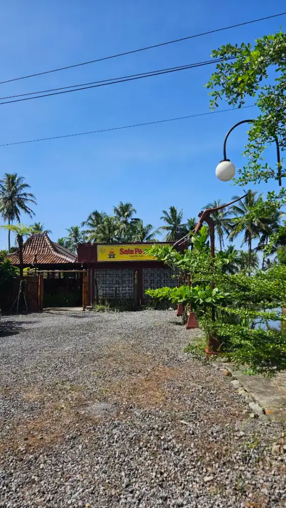 Dijual tempat usaha cafe borobudur magelang mainroad