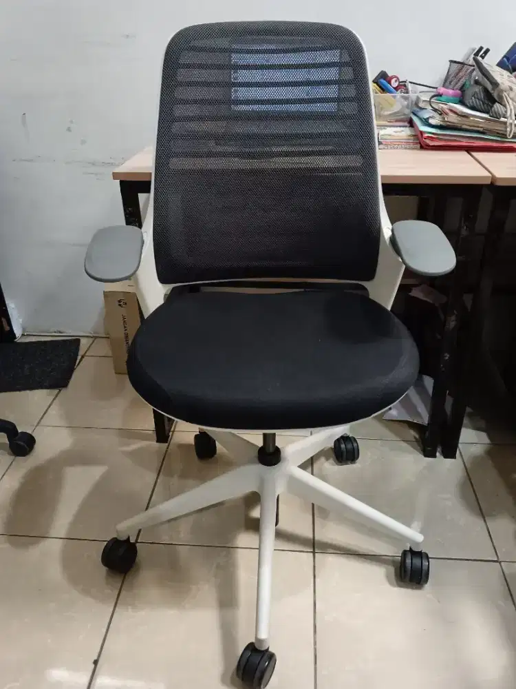 Kursi jaring/Kursi Kerja/Kursi kantor STEELCASE chair series 1