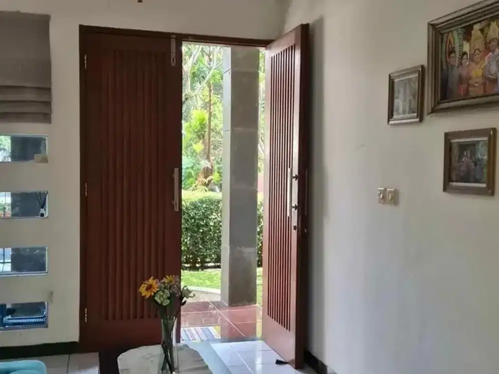 Dijual Rumah Siap Huni Area Setraduta, Bandung