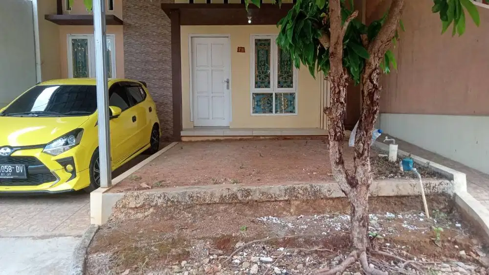 Sewa Rumah Startegis Dekat Kota - Bisa Nego - 1 Tahun