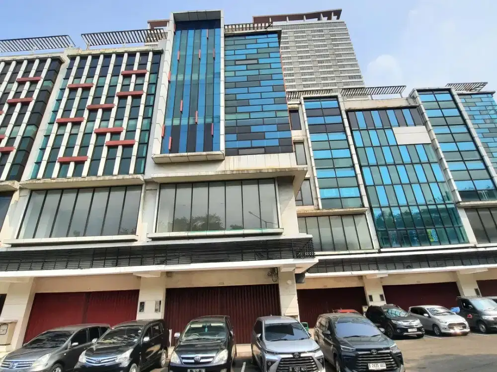 Disewakan Ruko Bagus di TangCity Business Park 5 lantai Tanpa Sekat, Hoek, Parkir Luas