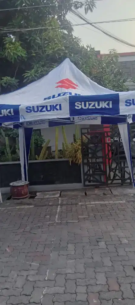 Tenda stan bahan besi