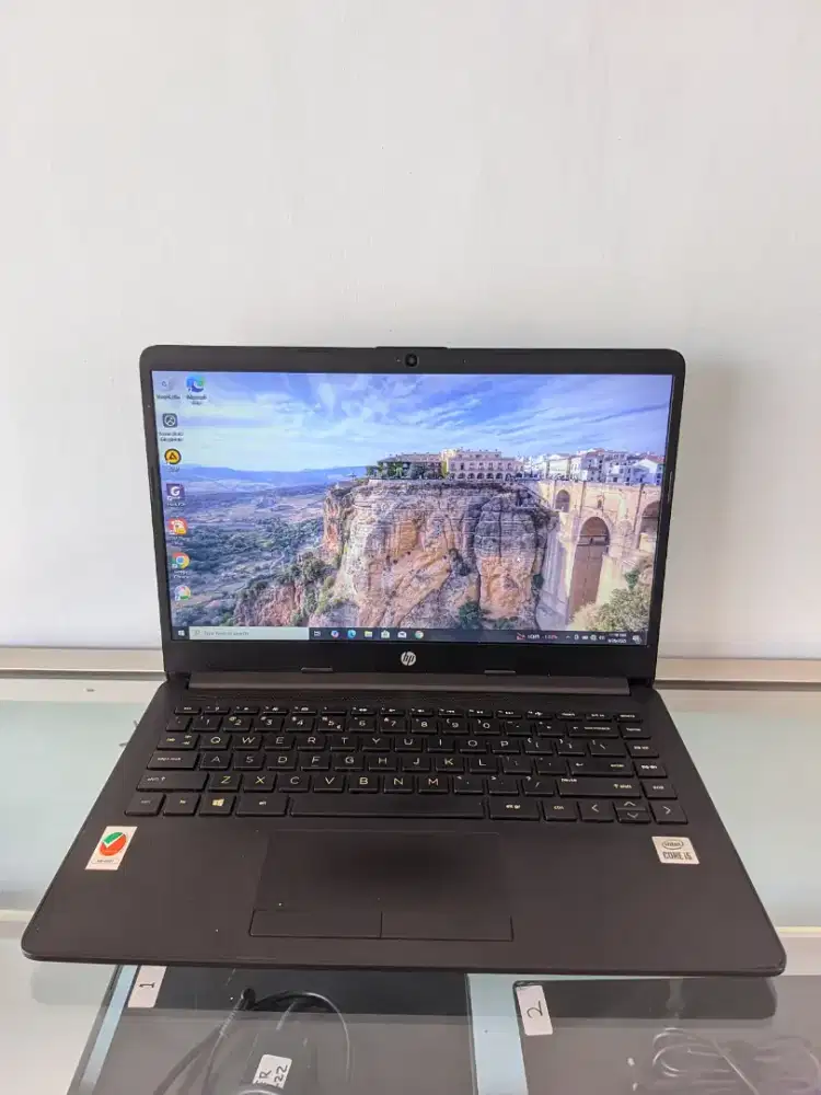 Laptop hp 14s-cf2226nia
