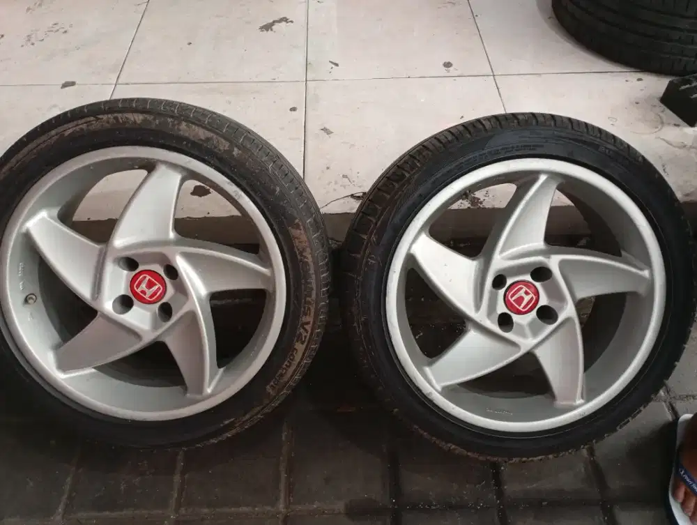 Velg R17 BMW Alpha Mobilio,jazz,Vios,Yaris,Swift,Baleno,BMW e30,limo