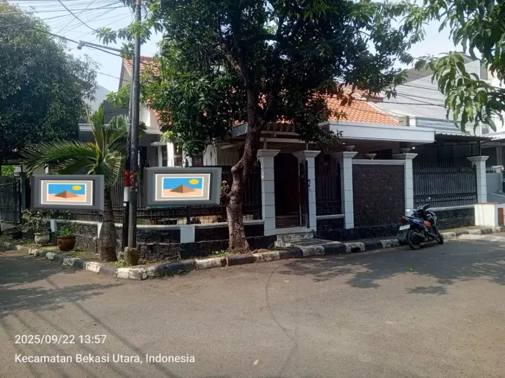 Rumah Hook Luas Tanah 187 Meter di Komplek Palem Indah Pondok Kelapa