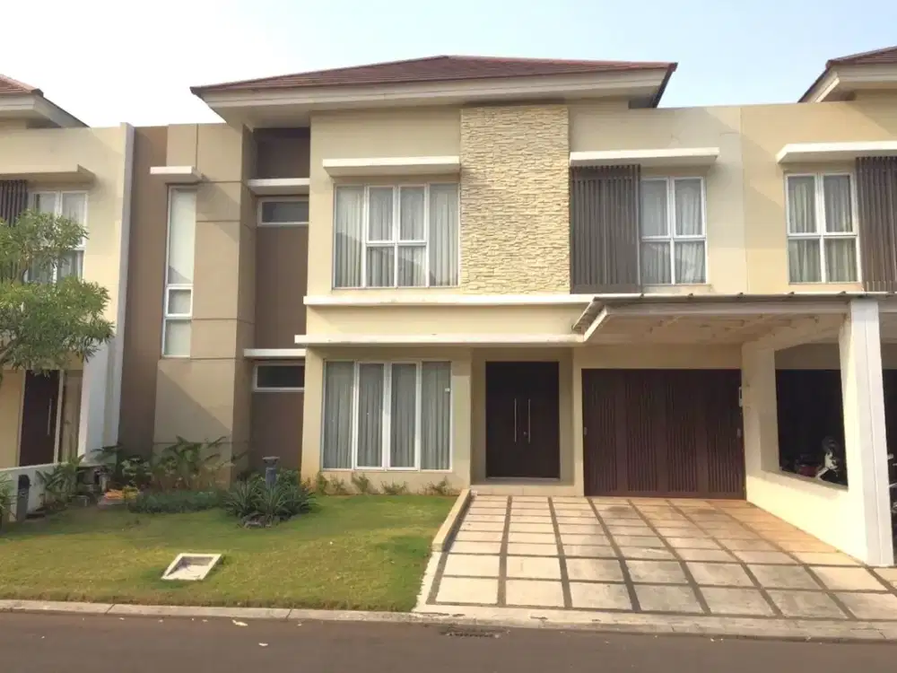 Rumah 2lt 294m 4KT Cluster Dbanyan JGC Jakarta Garden City