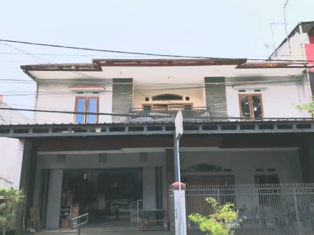 Dijual Rumah dan tempat usaha dekat alun alun Bandung