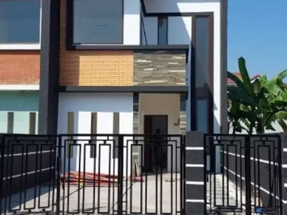 Jual Rumah Luas 120m² di Panda Utara Pedurungan Semarang Tipe Mezzanin Turun 40 Jt!