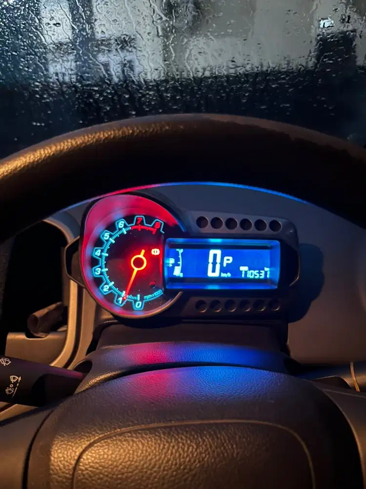 Chevrolet Aveo 2012 Bensin