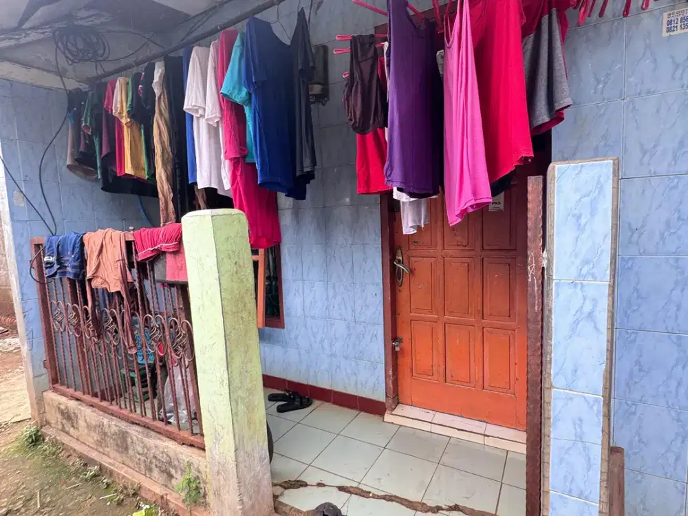 DIJUAL RUMAH SHM 3 PETAK 2 PINTU
