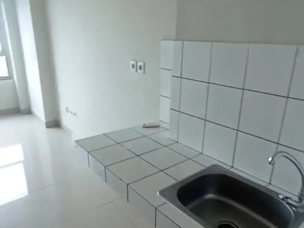 Disewakan Apartemen the springlake view summarecon bekasi