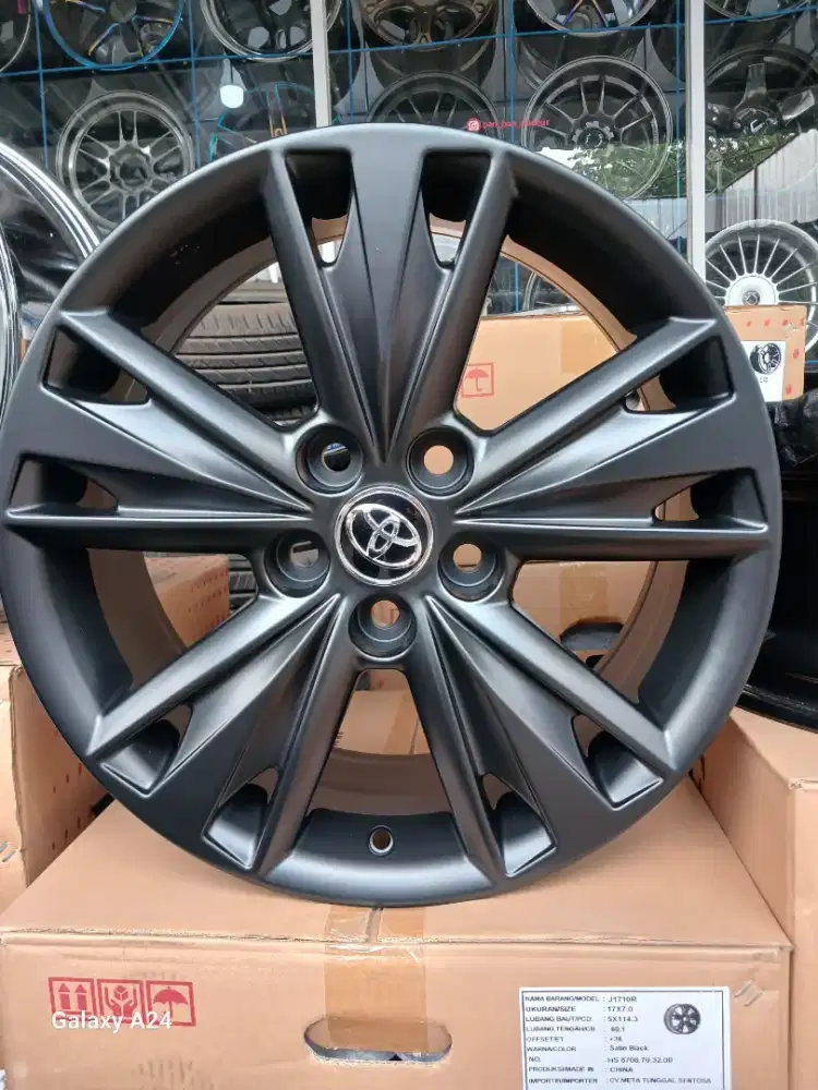 Rep velg original innova venturer ring 17 pcd 5x114,3 ET 35 4 buah