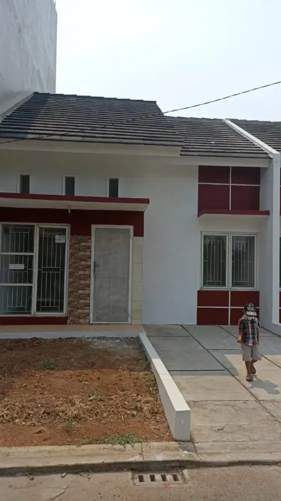 DIJUAL rumah di jl raya mauk,Sepatan