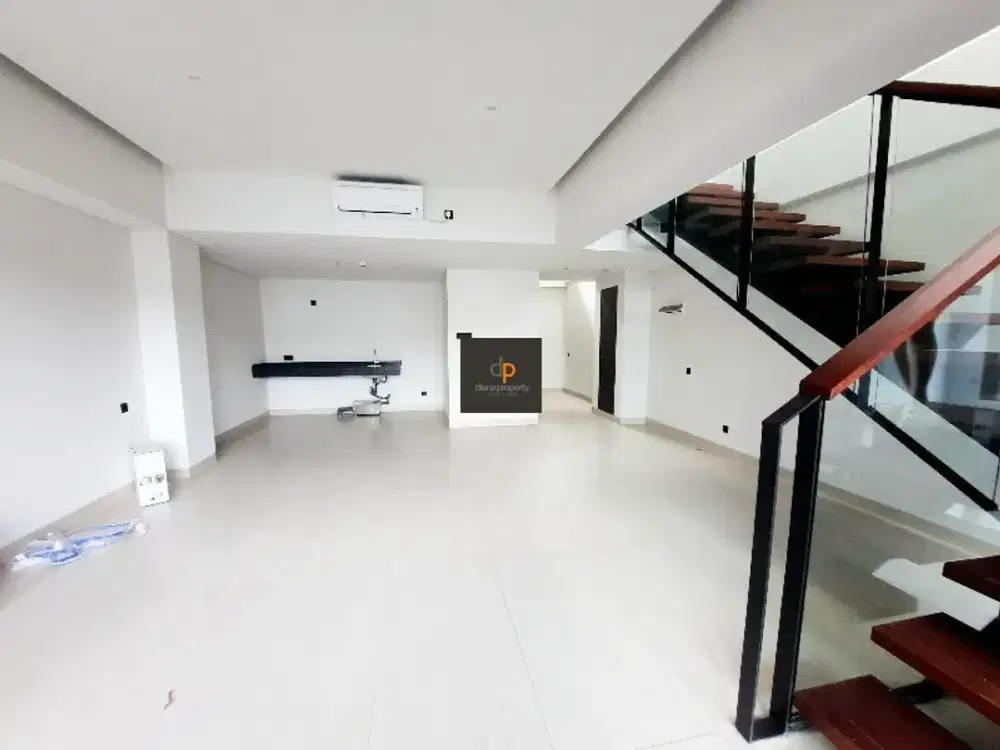 Dijual BU Penthouse Carstensz Mall di Boulevard BSD 156m2-Private Pool