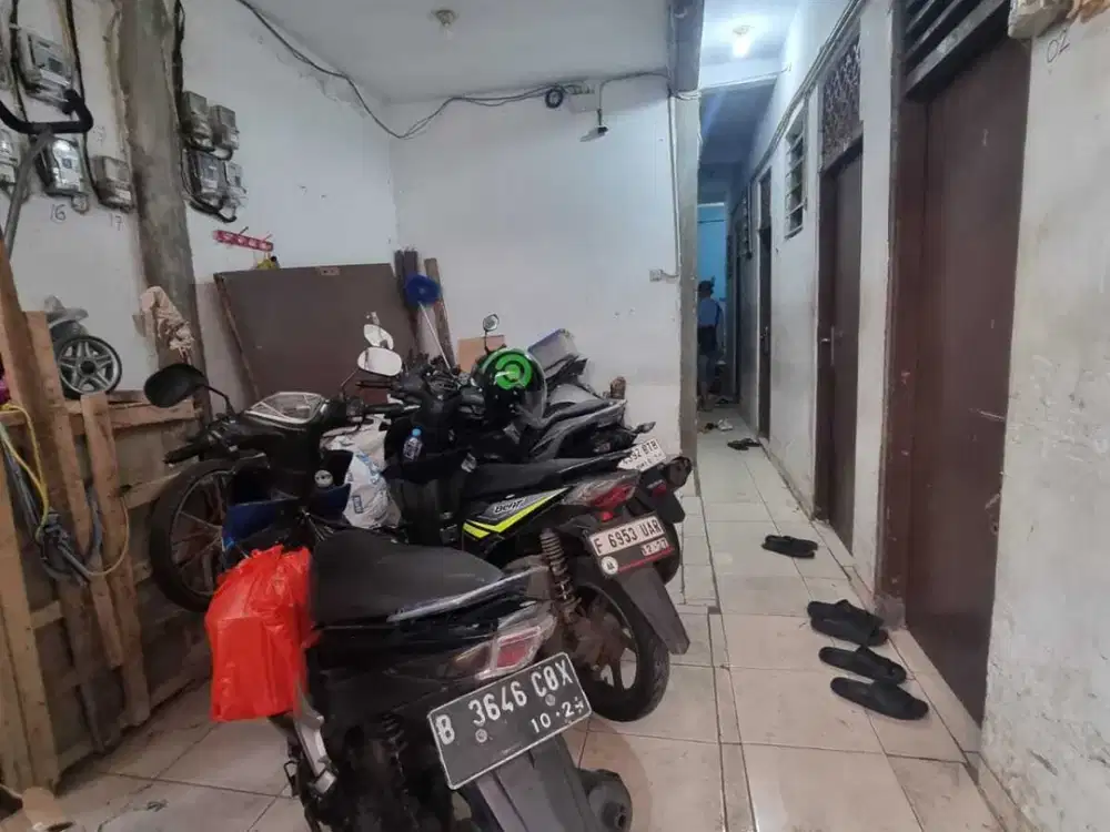 Kost Tanjung duren 27 kamar, Gang Motor dekat Kopro