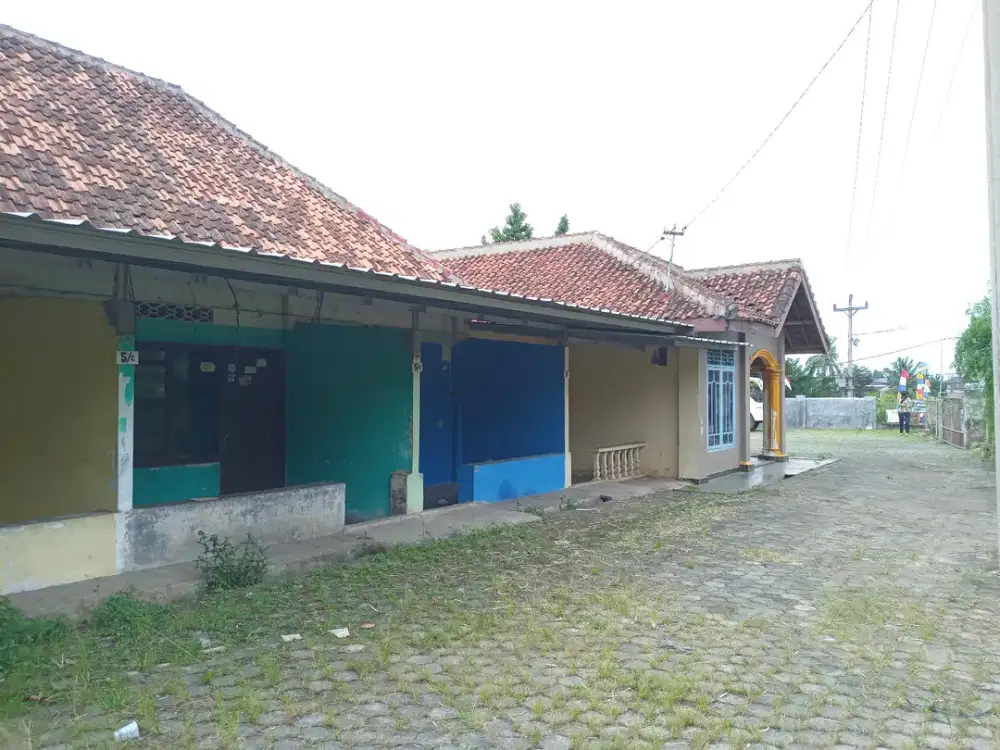 rumah 1456 m2 pinggir jalan dekat kodim