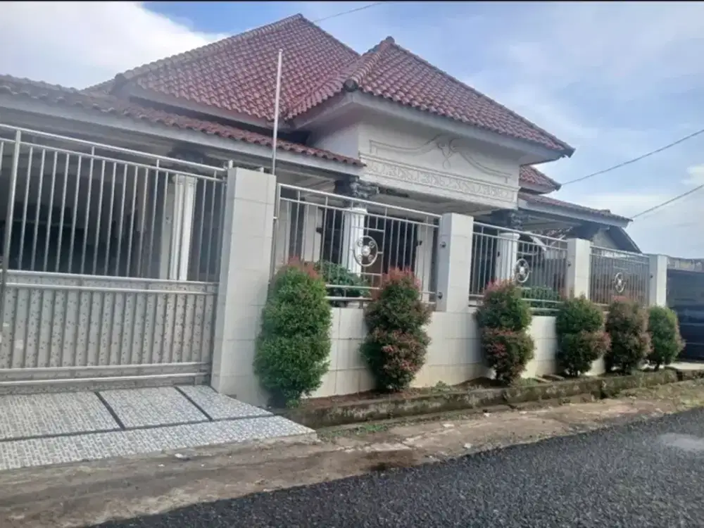 Rumah Besar & Kost 12 pintu di talang kelapa, palembang
