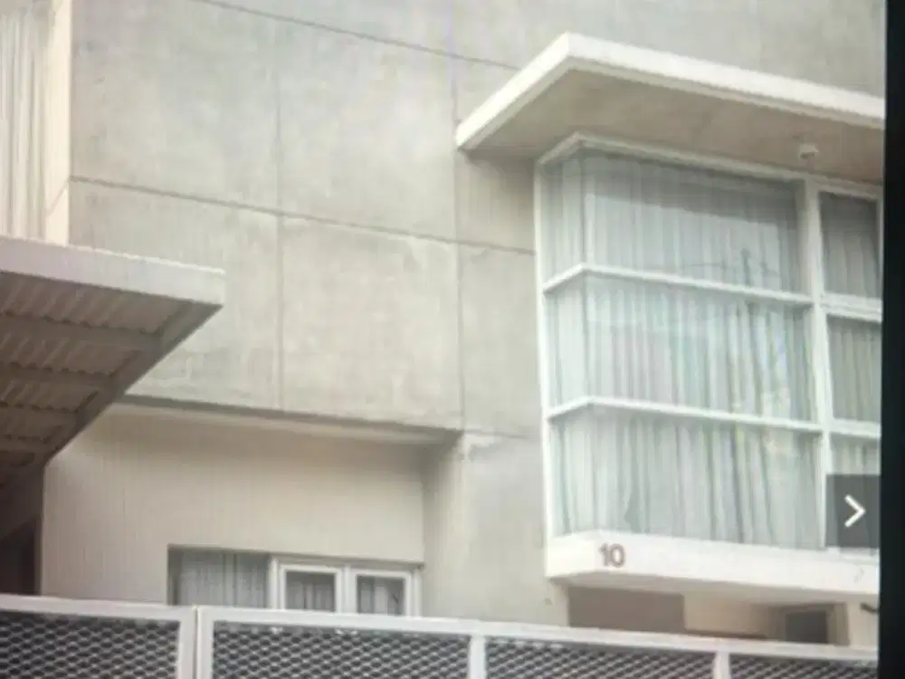 Dijual Rumah Di Tebet Dkt Jln Lebar