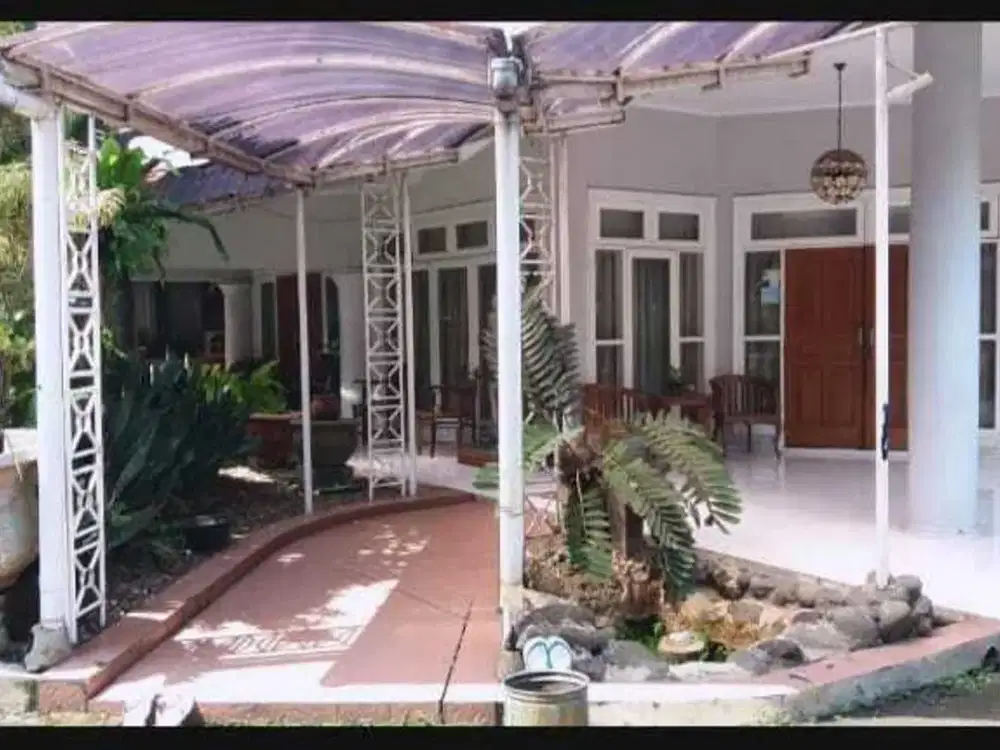 Turun Harga Dijual CEPAT Rumah Cantik Megah Bonus Kos2n.