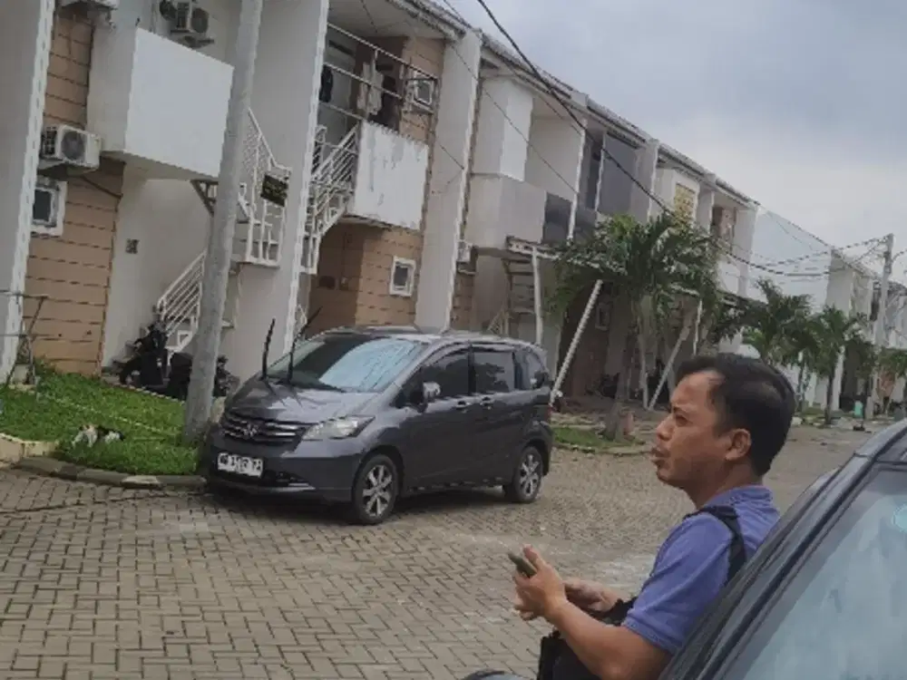 rumah kos di pusat kota Cikarang dgn nilai sewa tinggi