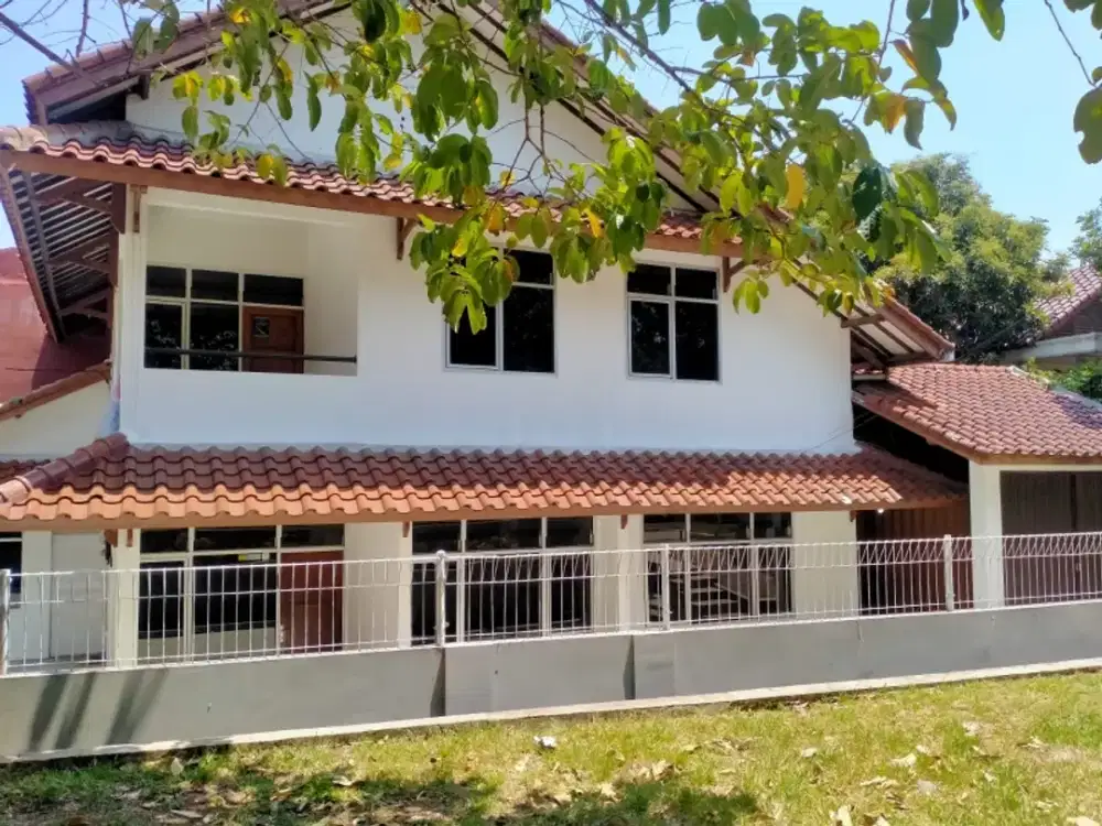 disewakan rumah usaha di pajajaran area bisnis