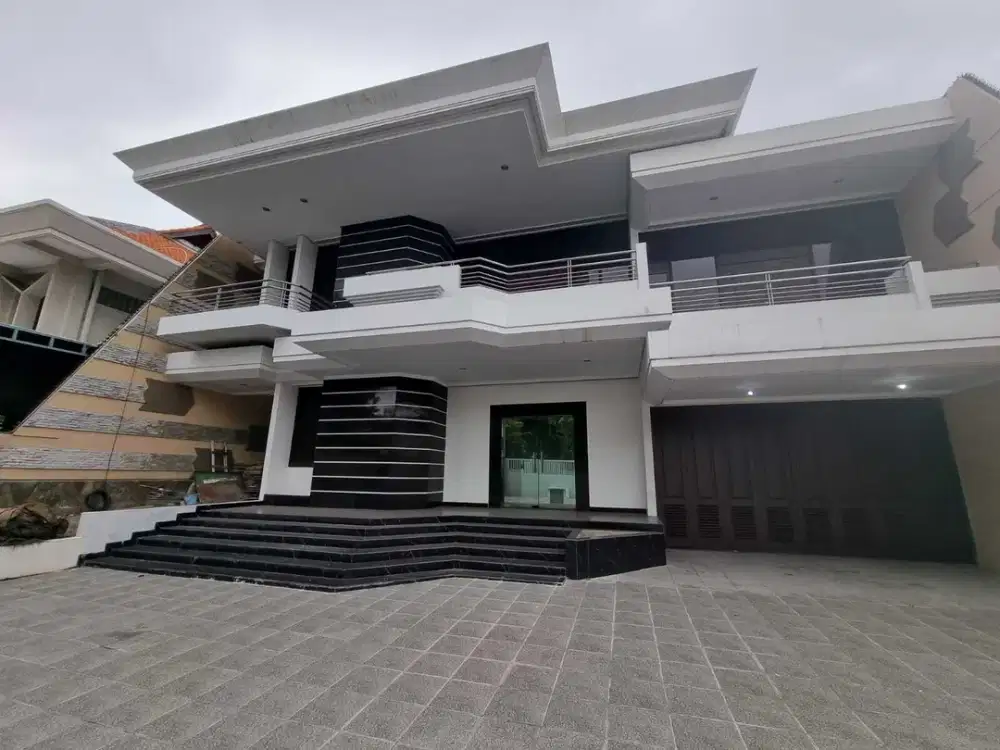 Jual Sewa Rumah Kantor Pusat Kota Jl Argopuro, Sawahan