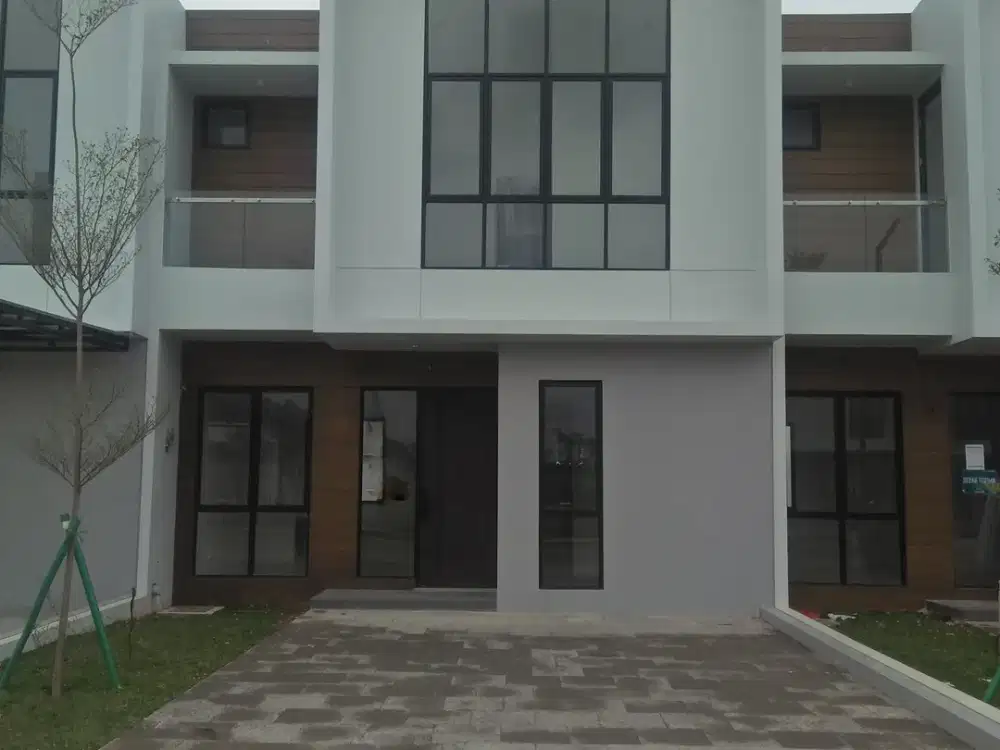 Dijual Rumah Siap Huni di Komplek Perumahan Citra Garden Puri Jakarta